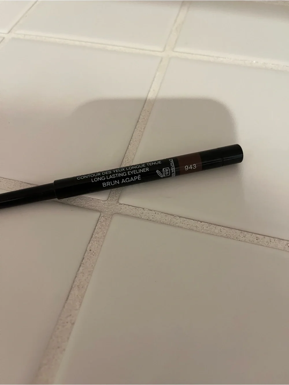 Chanel long lasting eye liner 943 brun agape